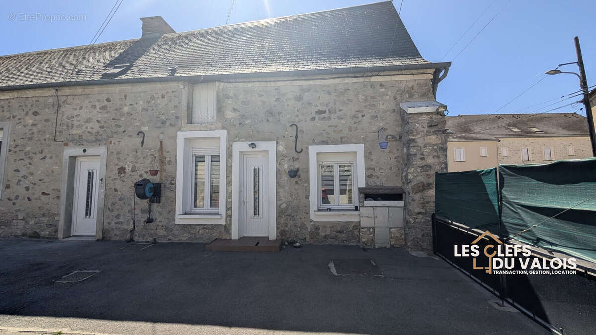 Maison à NANTEUIL-LE-HAUDOUIN