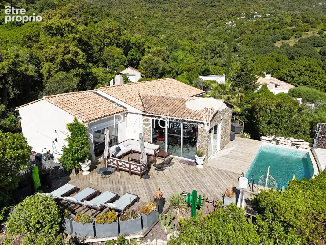 CAVALAIRE - Superbe villa contemporaine  - 5 chambres - bell - photo 2