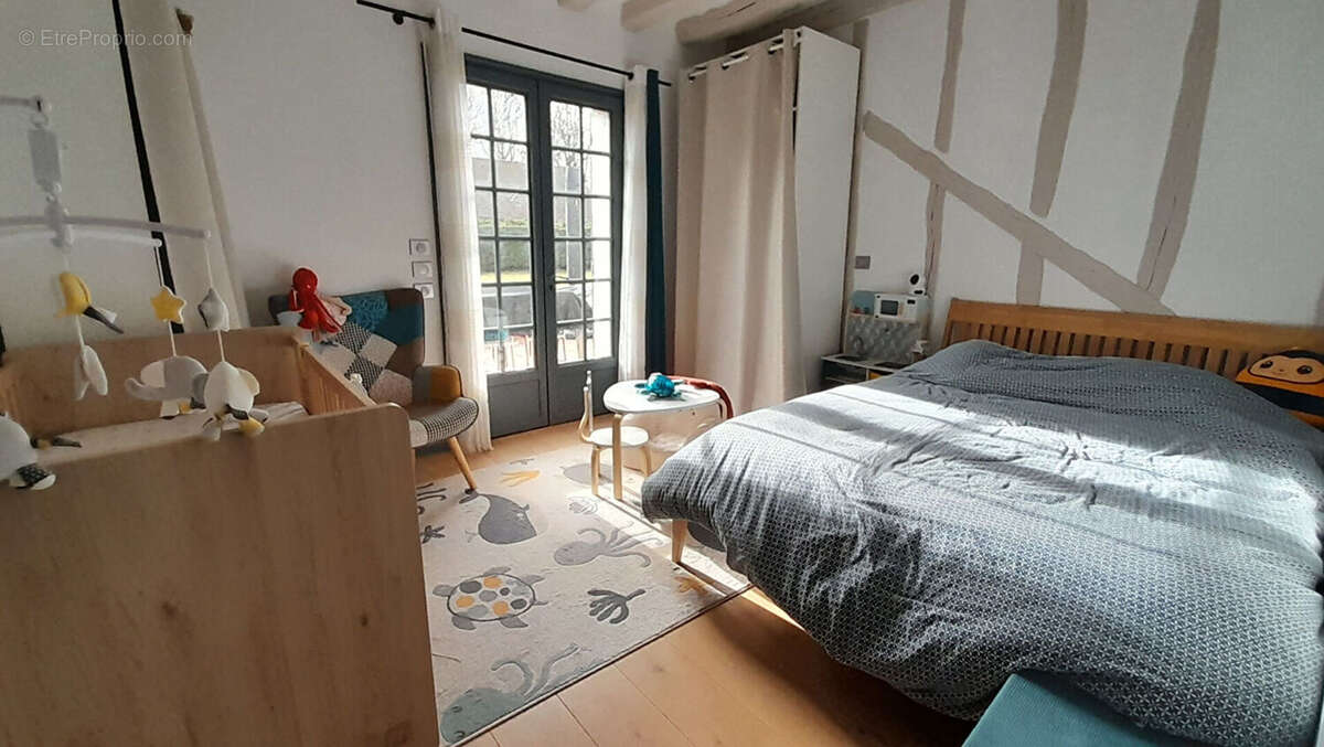 Appartement à BULLION