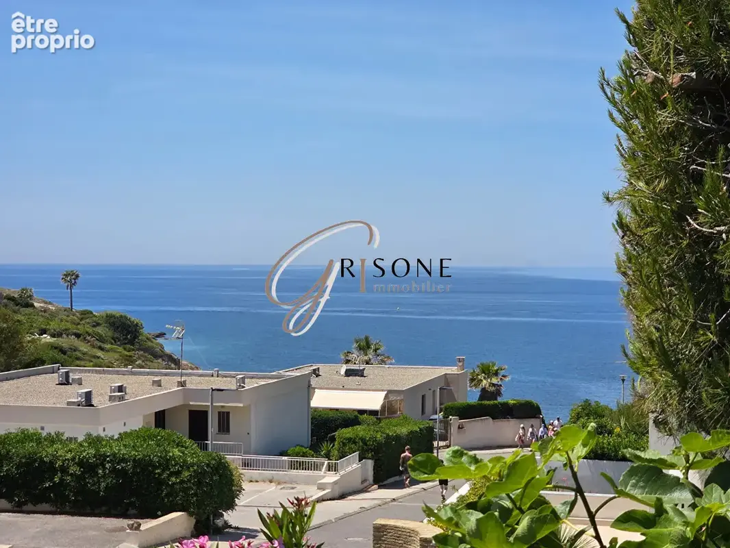 Maison à SIX-FOURS-LES-PLAGES