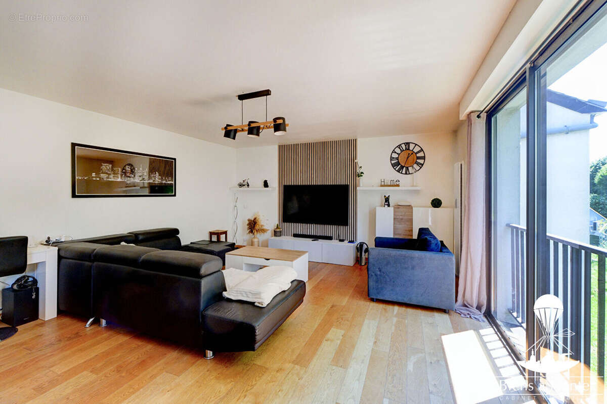 Appartement à INDRE