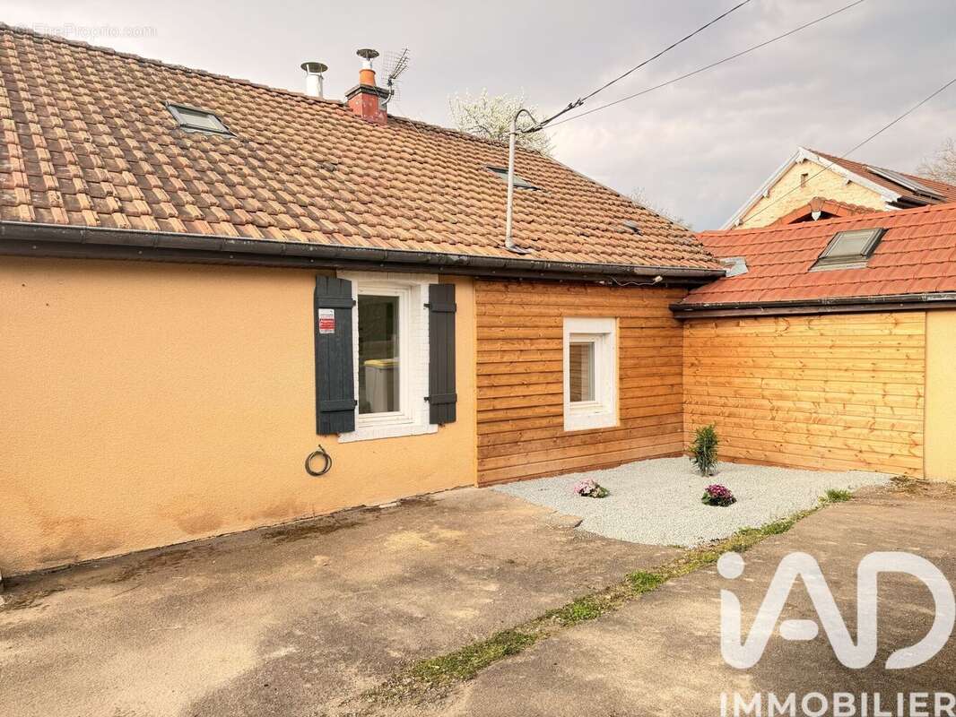 Maison 88 m² à Vouhenans  - photo 5