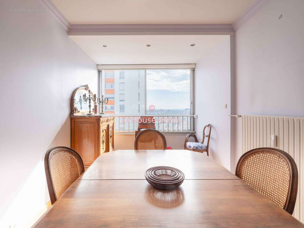 Appartement à SAINT-GRATIEN