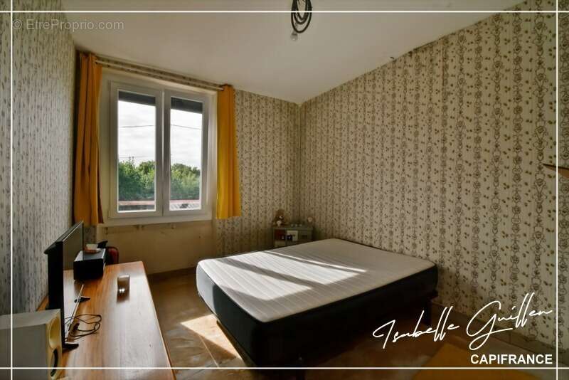 Maison à SAINT-SATURNIN