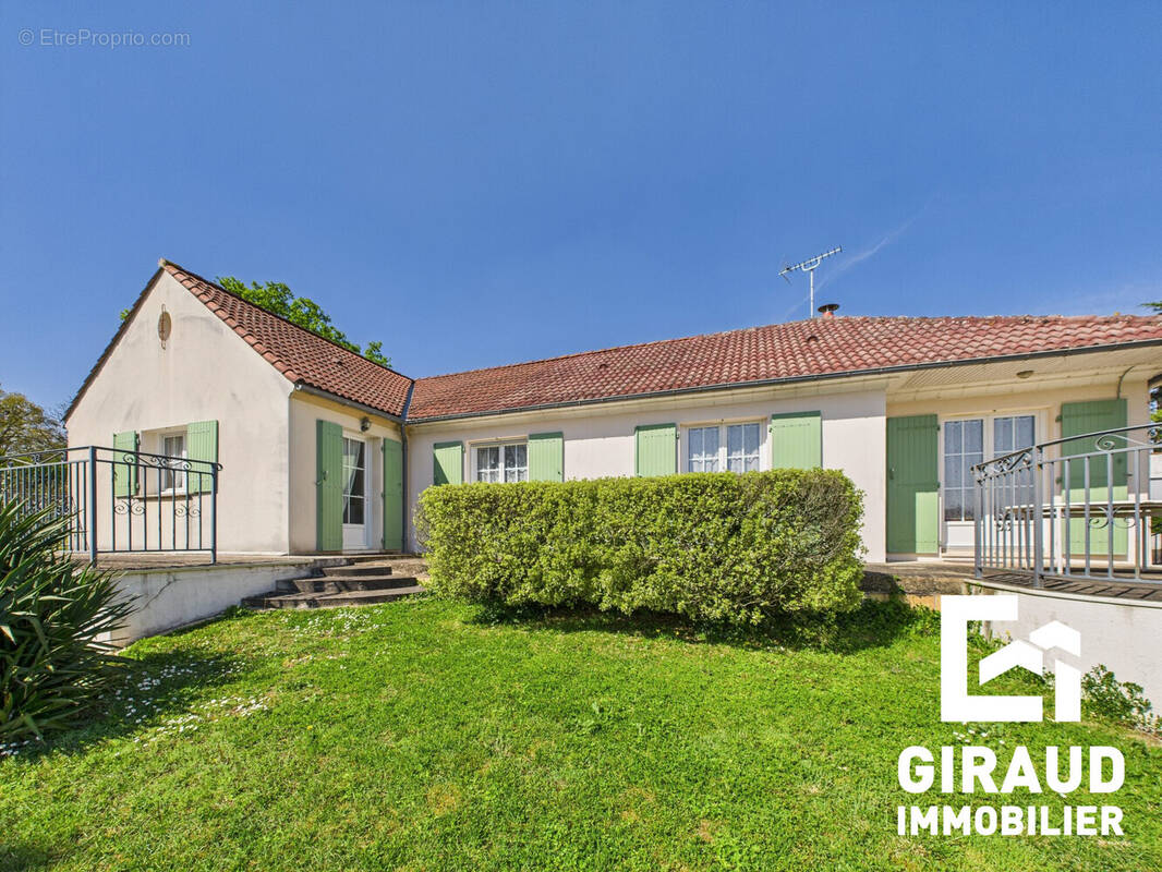 Maison à L&#039;HERMENAULT