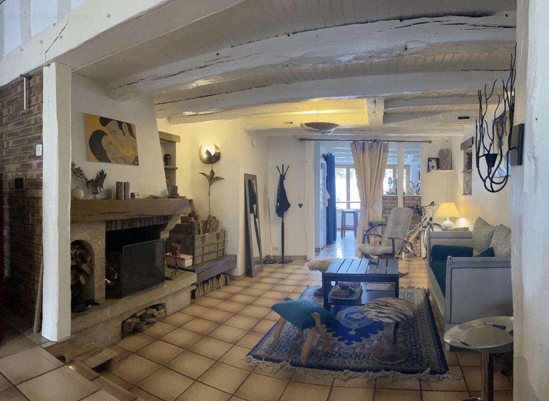 Maison à SAINTE-MENEHOULD