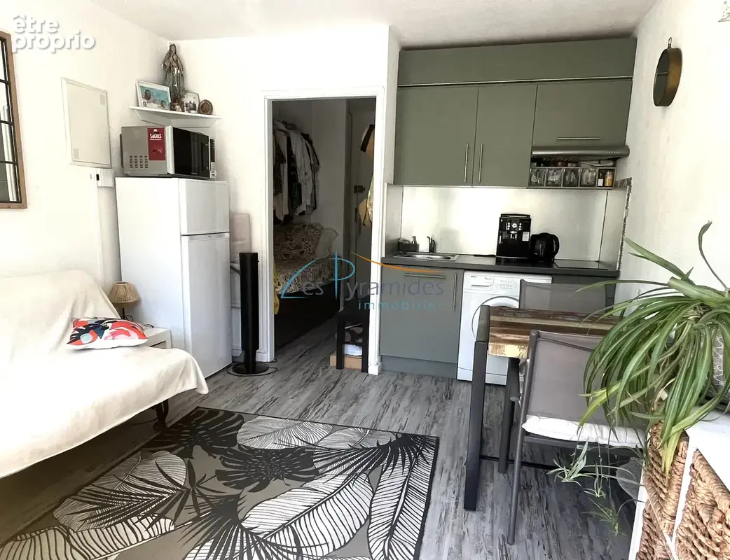 Studio cabine avec terrasse et parking couvert - photo 5