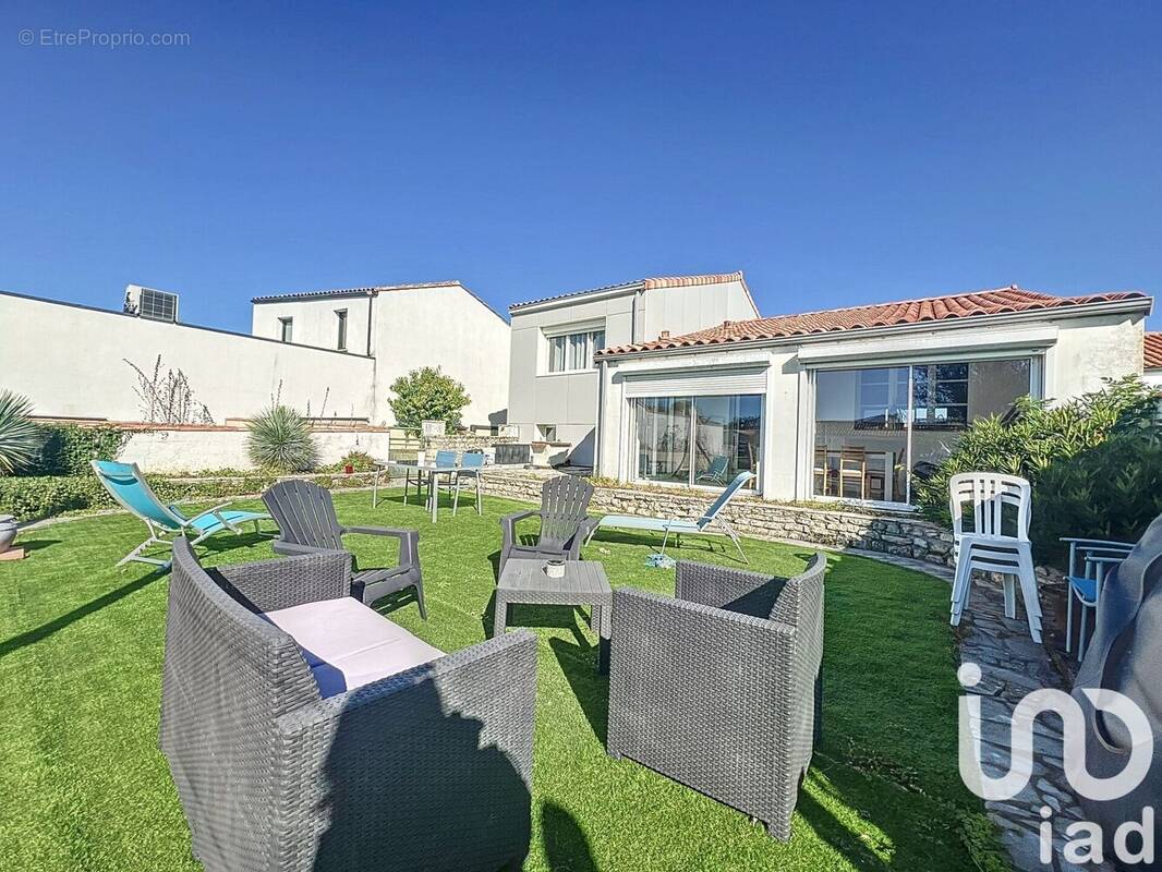 Photo 1 - Maison à PERIGNY