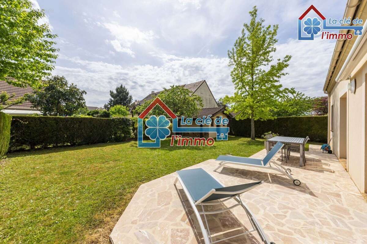 Maison à MOISSY-CRAMAYEL