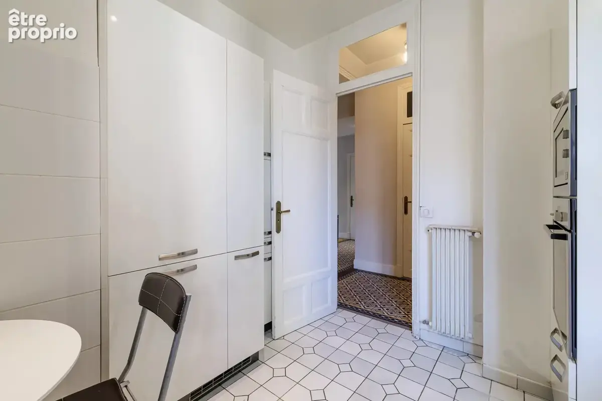 Nice Victor Hugo - Trois Pièces Etage élevé Balcon - photo 23