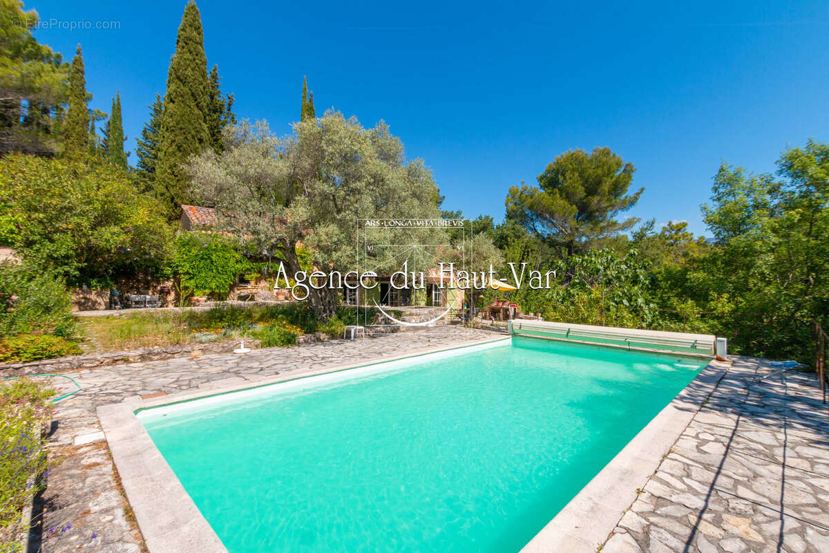 Maison à FAYENCE