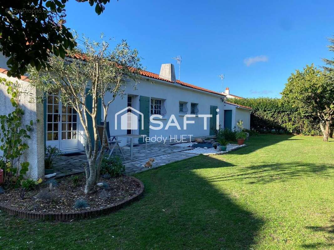 Photo 2 - Maison à LAGORD