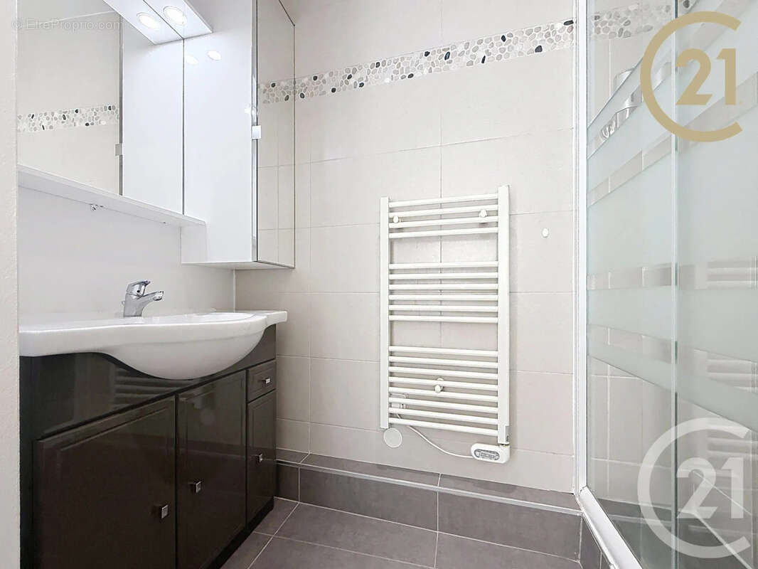 Appartement 34 m² à Paris-20e  - photo 8