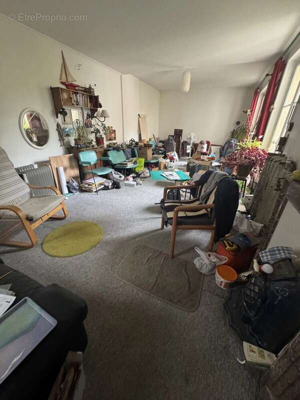 Appartement à PARIS-19E