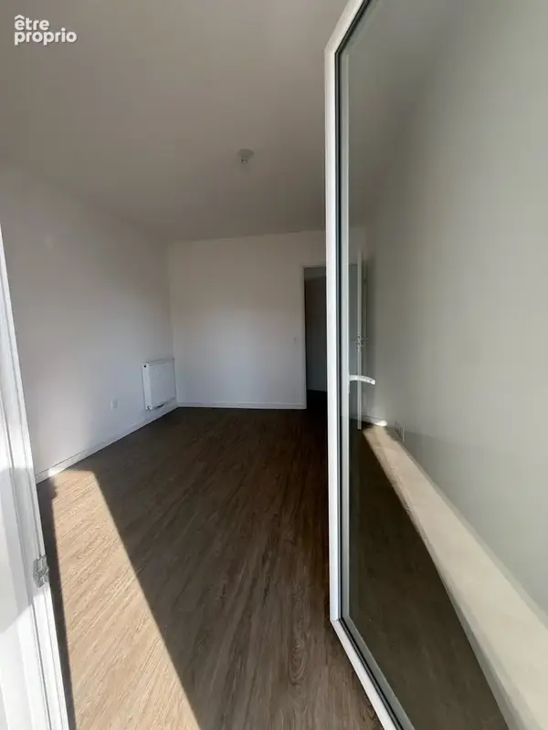 2 pièces avec cave et parking - photo 14