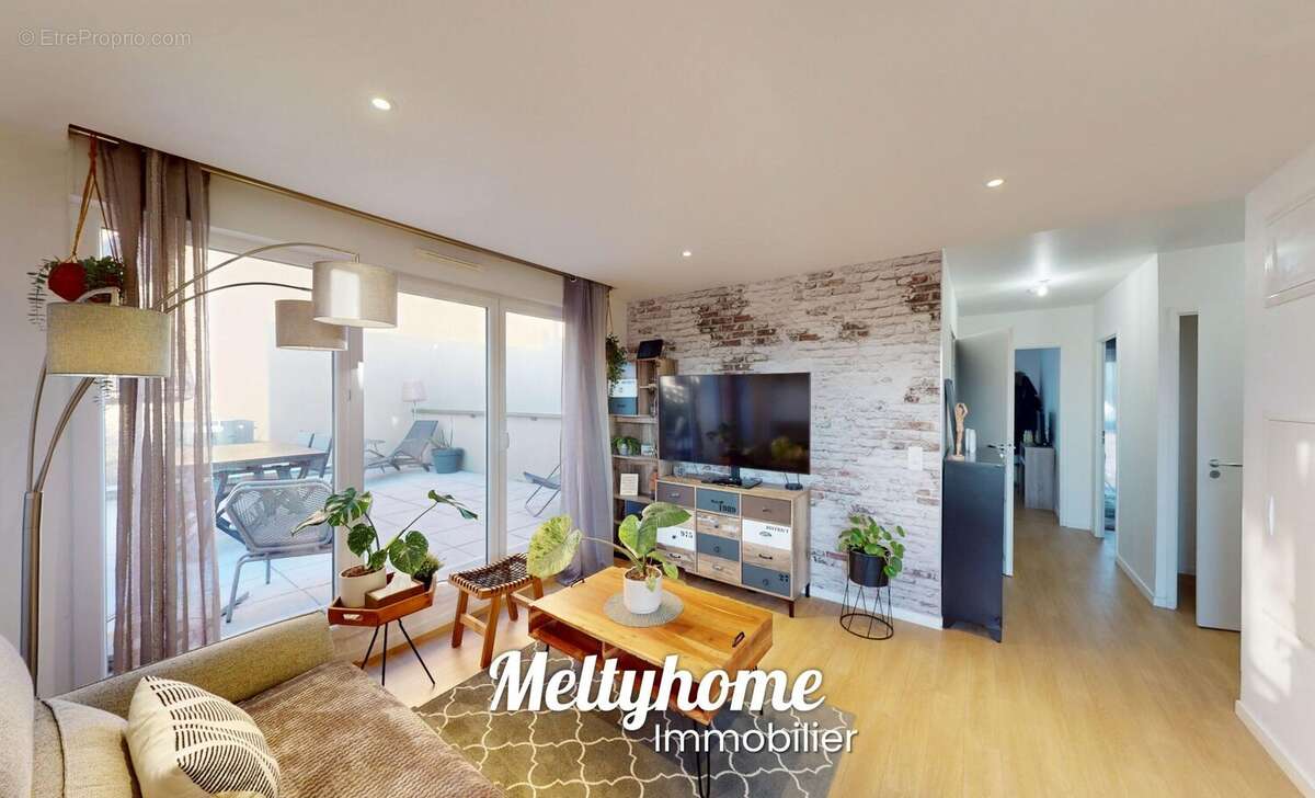 Appartement à MONDEVILLE