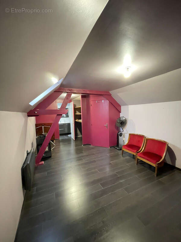 Maison à SAINTE-SAVINE