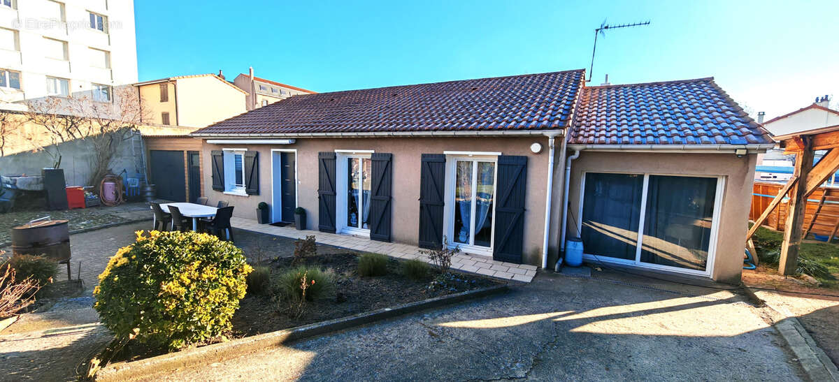 Maison à CLERMONT-FERRAND