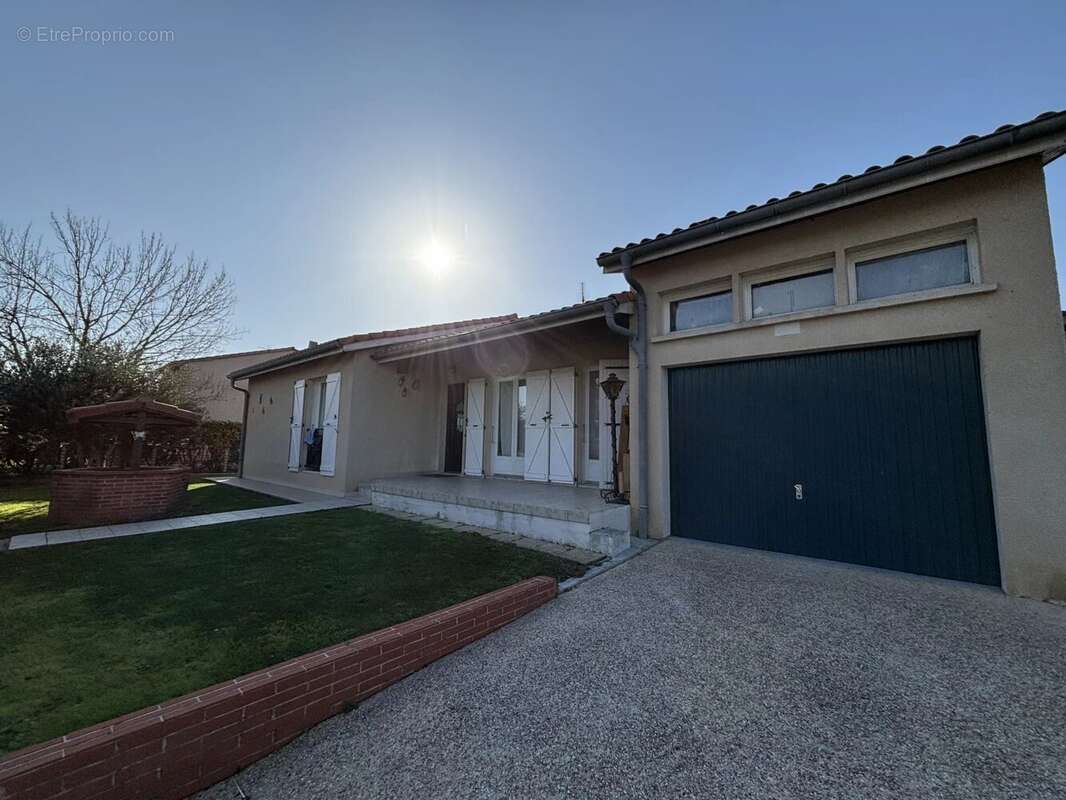 Maison à LA SALVETAT-SAINT-GILLES