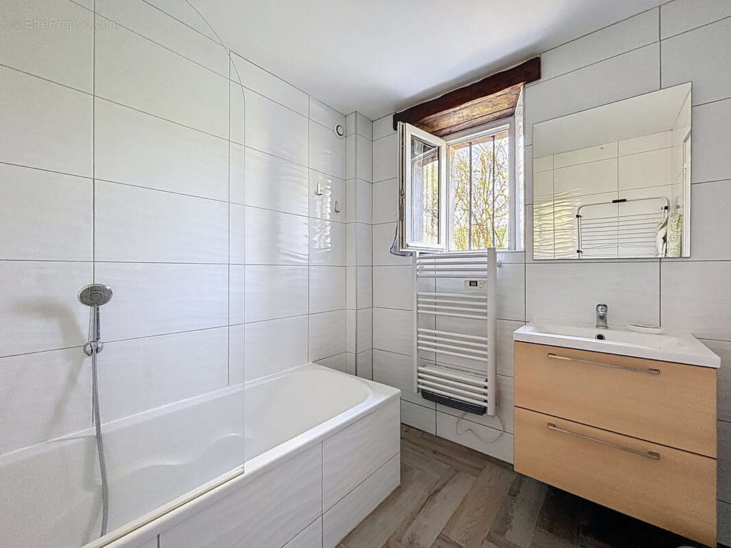 Maison à ISIGNY-SUR-MER