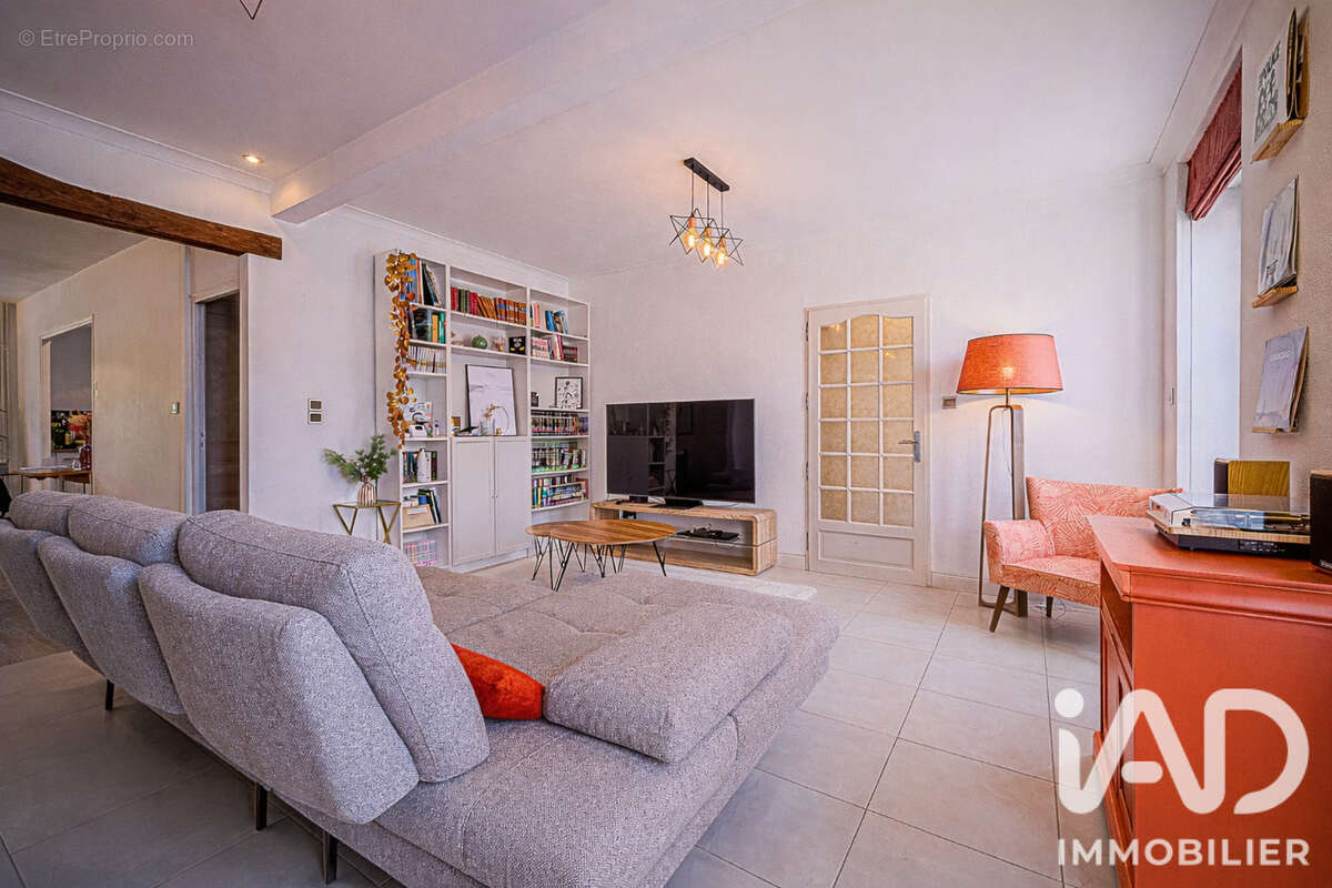 Maison 150 m² à Verdun  - photo 2