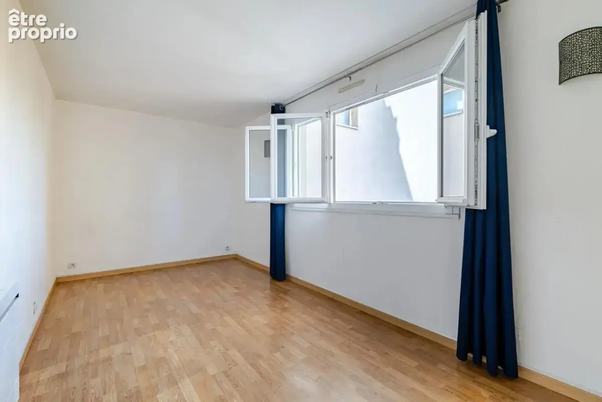 Appartement 4 pièces de 80 m² situé à Bezons - photo 3