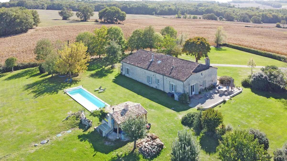 Maison à EYMET
