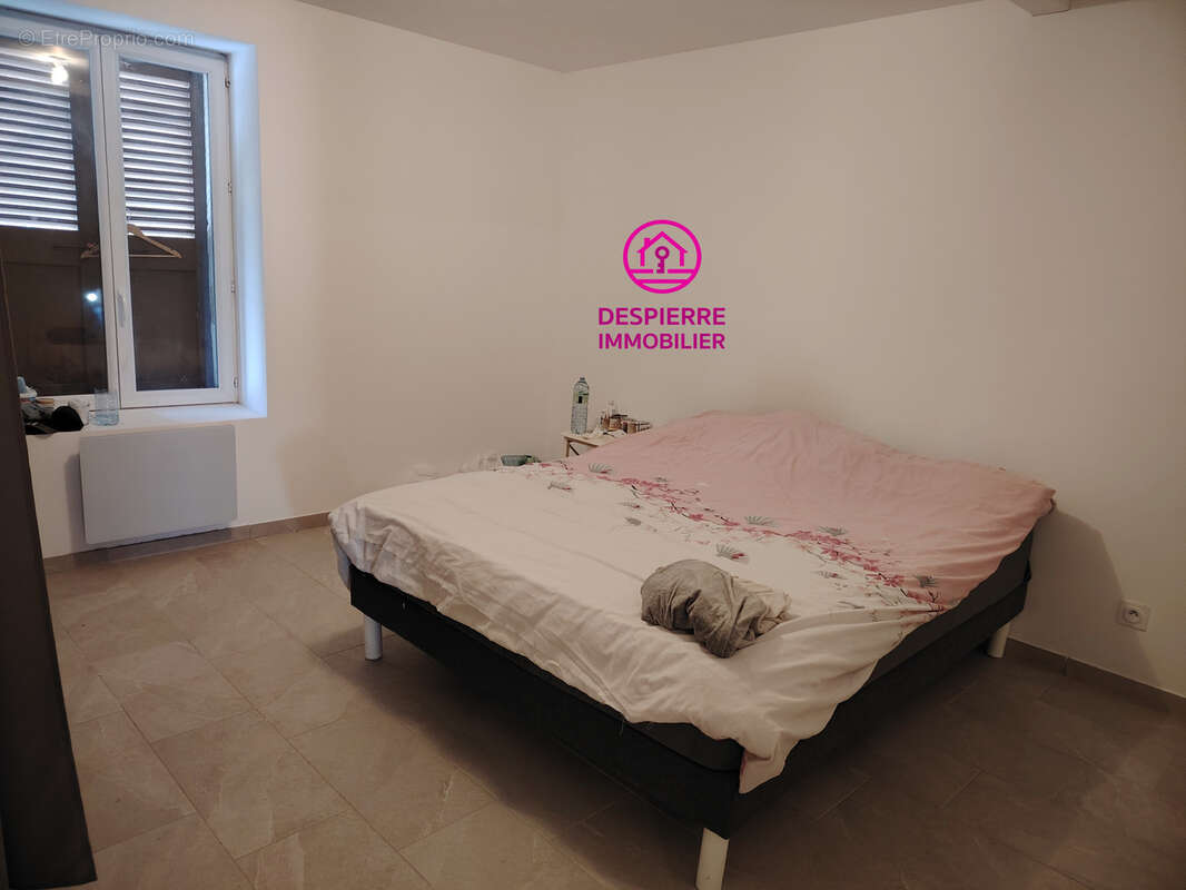 Appartement à LE PEAGE-DE-ROUSSILLON
