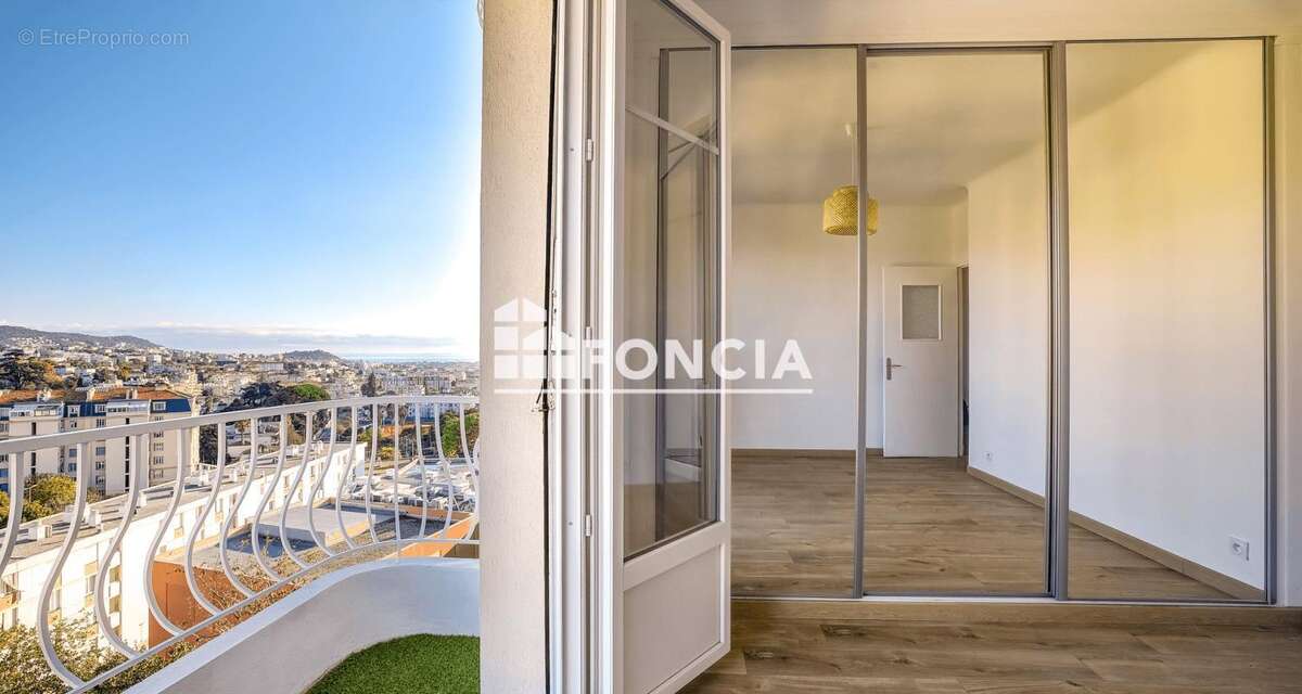 Appartement à NICE