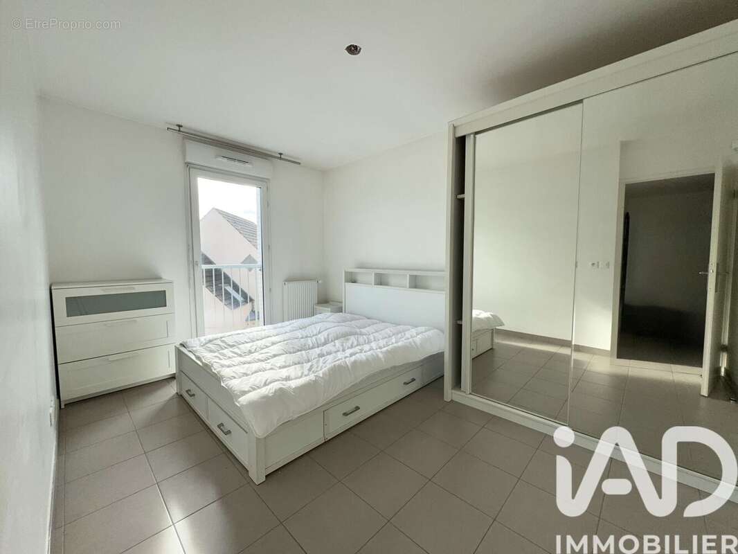 Photo 6 - Appartement à VIGNEUX-SUR-SEINE