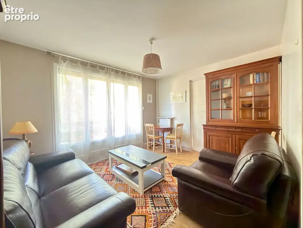 Appartement à FONTENAY-SOUS-BOIS