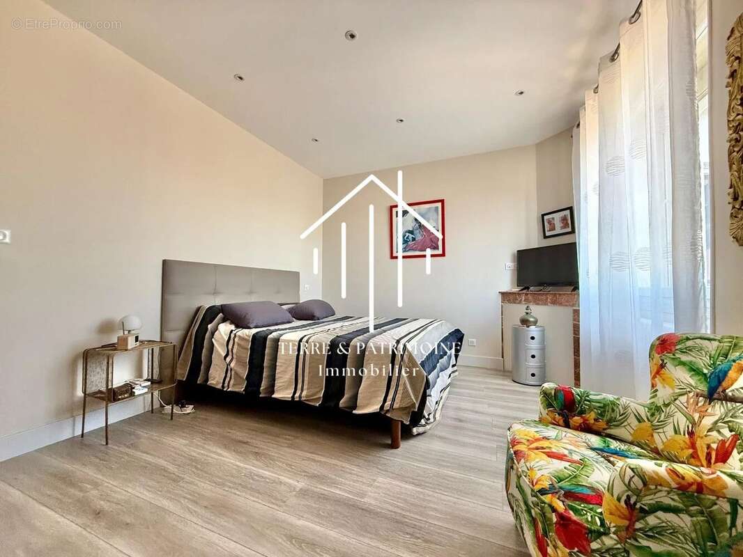 Maison à VALLON-PONT-D'ARC