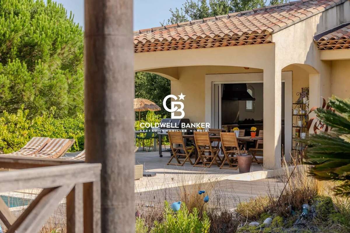 Maison à BORMES-LES-MIMOSAS