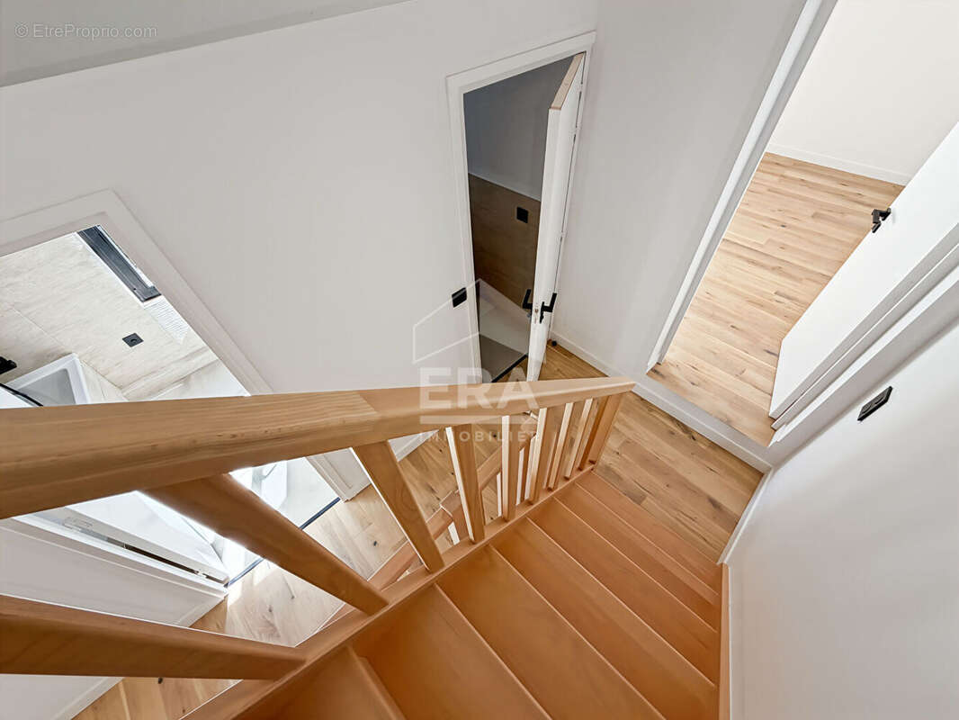 Maison à PARIS-20E