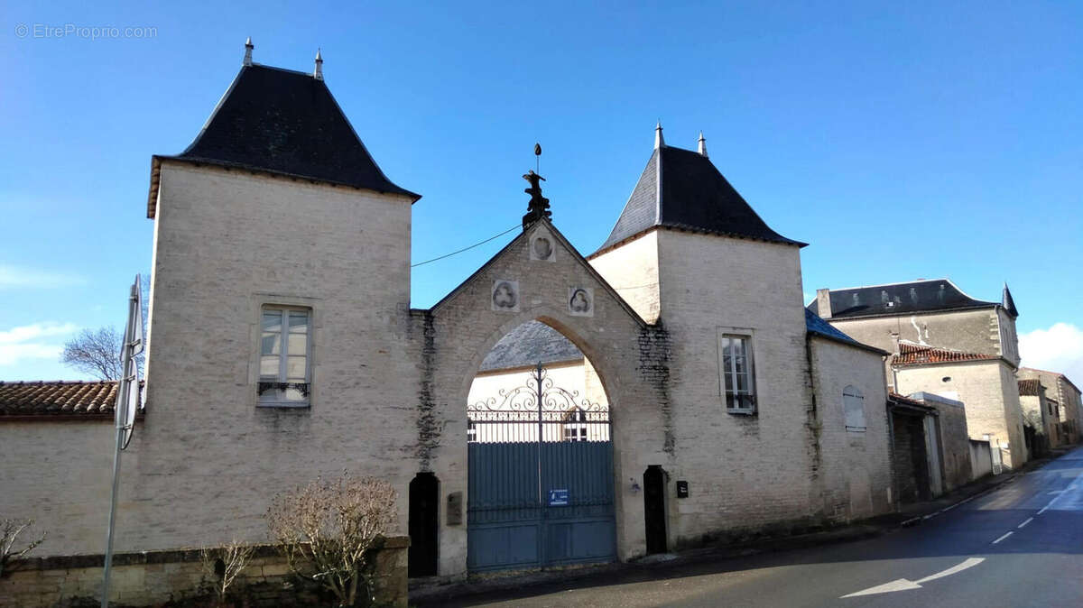 12 fev 2026 - Maison à TUSSON