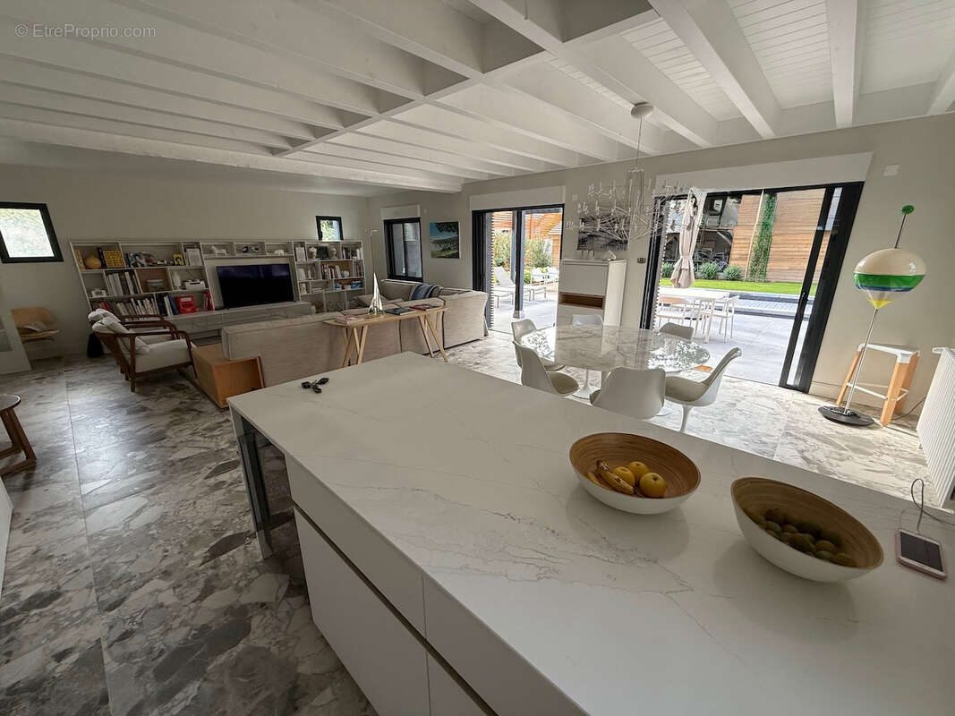 Maison à LE POULIGUEN