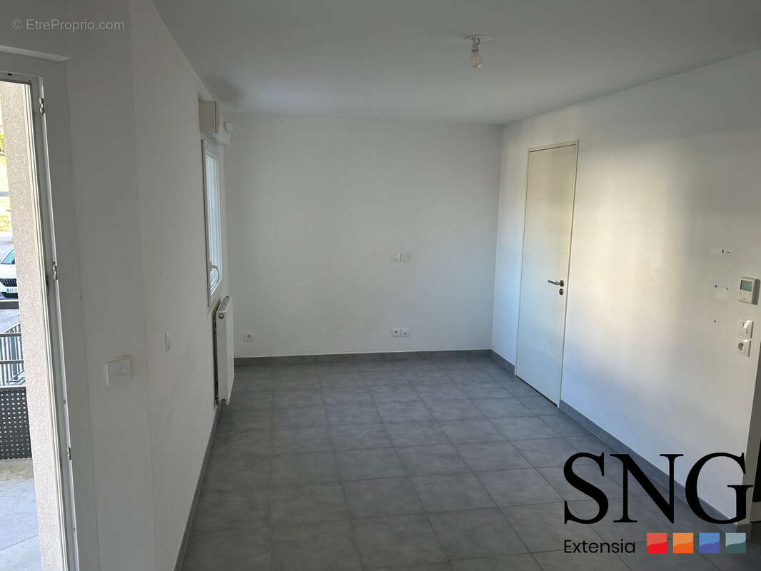 Appartement à SAINT-CERGUES