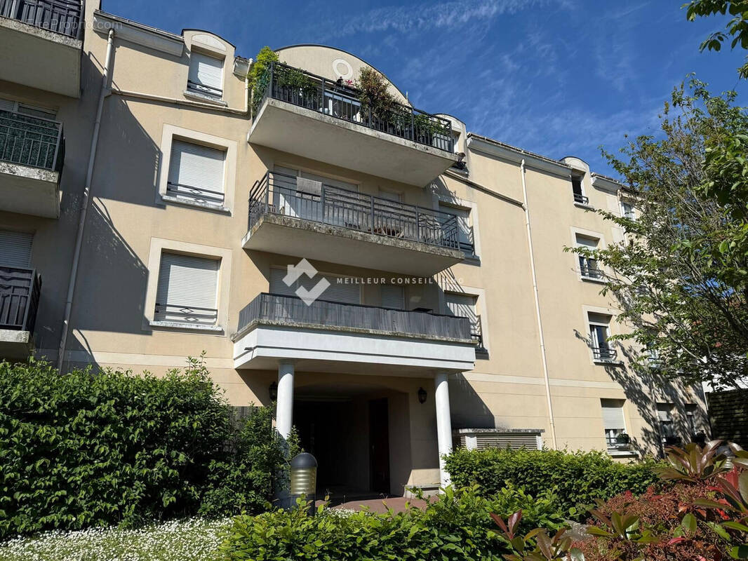 Appartement à TORCY