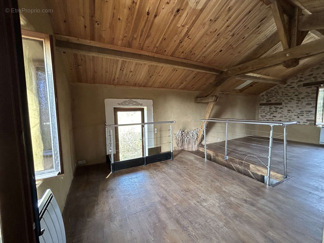 Maison à NAVES