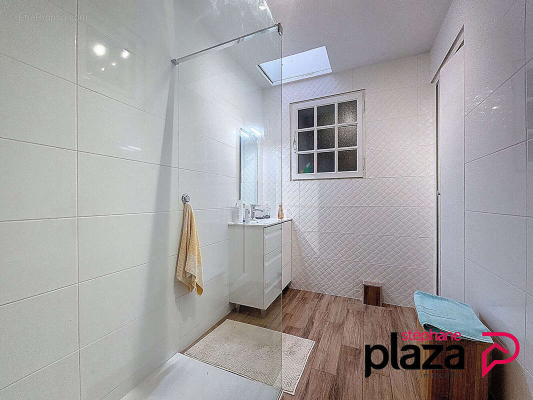 Maison à SAINT-GEORGES-DE-DIDONNE