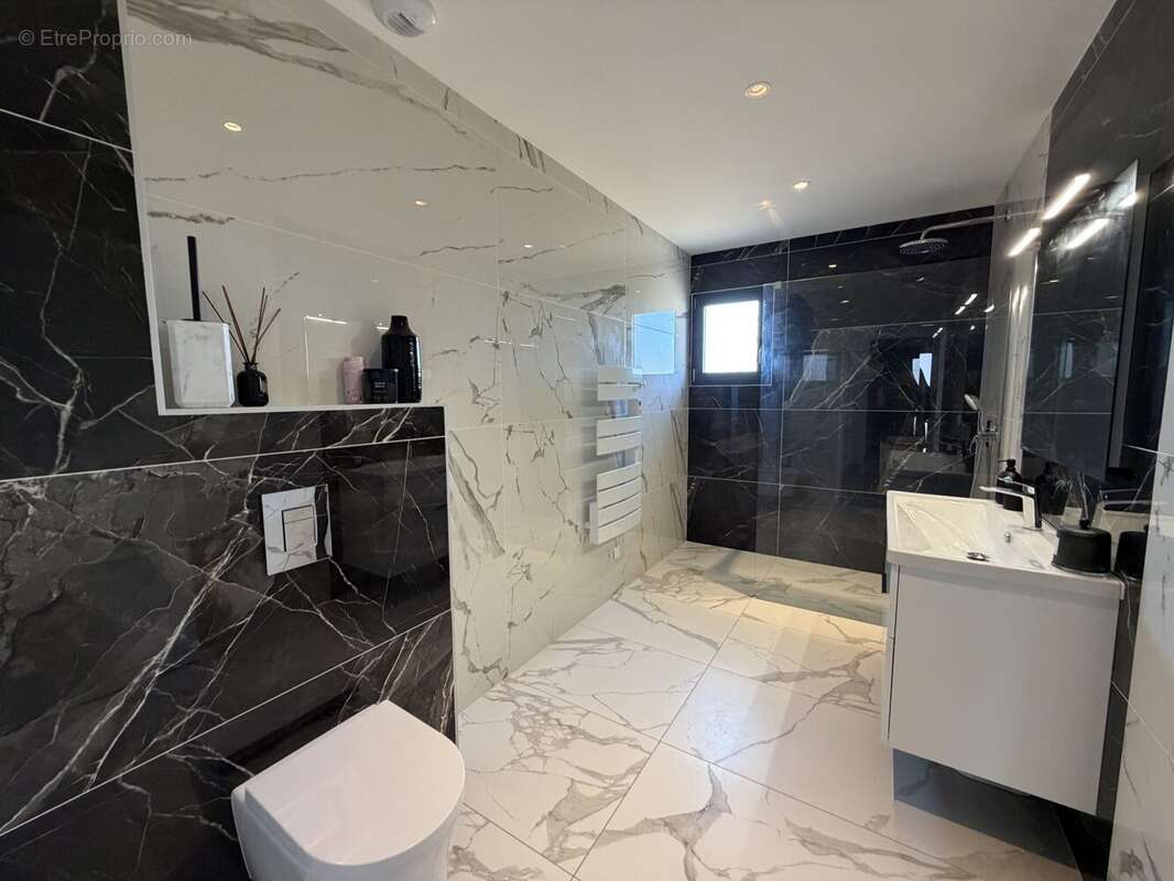 Maison 116 m² à Marcilloles  - photo 6