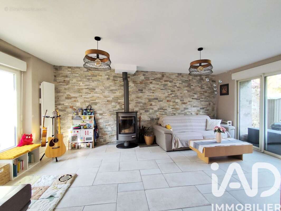 Photo 6 - Maison à SAULX-LES-CHARTREUX