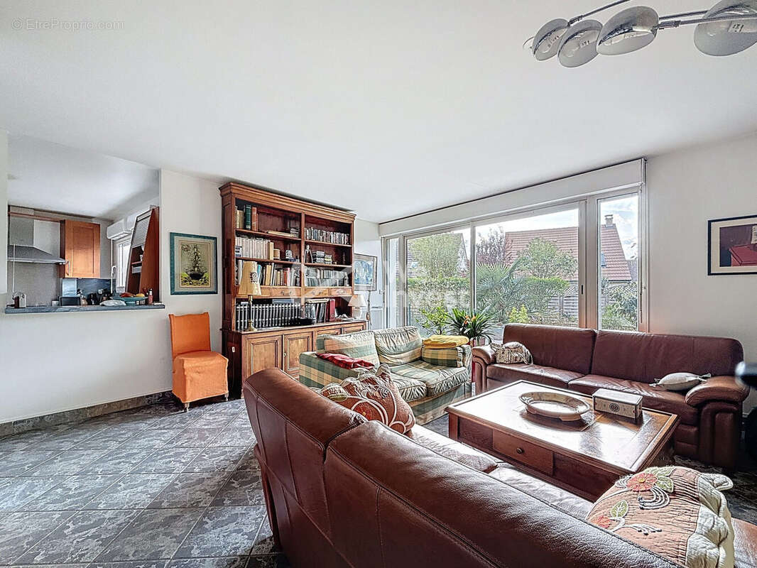 Maison à LAGNY-SUR-MARNE