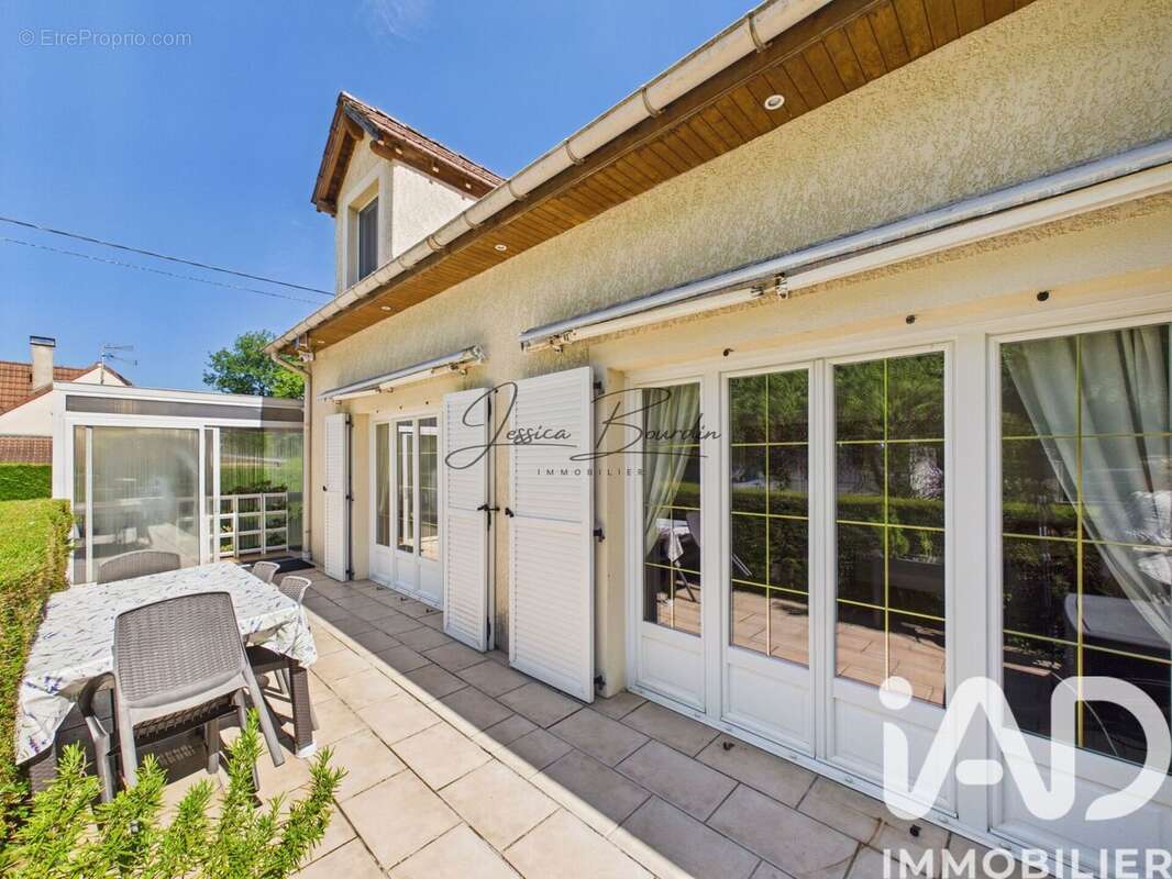 Photo 3 - Maison à VILLEMARECHAL