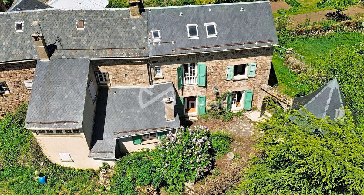 Maison à SEVERAC-LE-CHATEAU