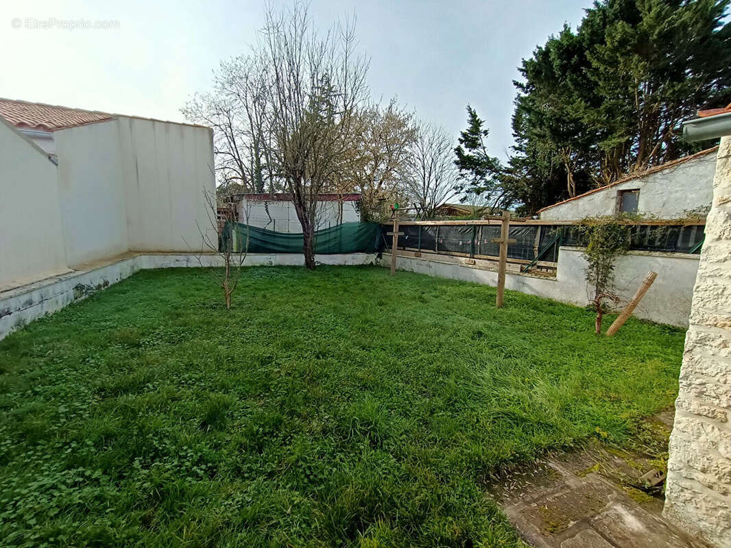 Maison à SAINT-HIPPOLYTE