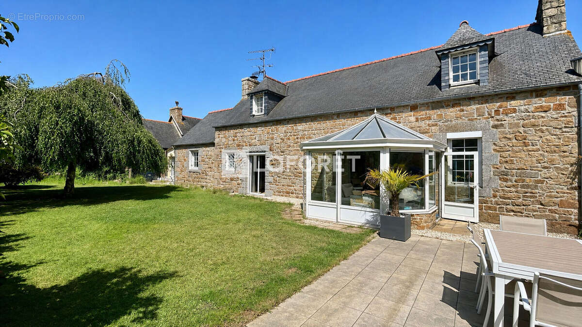 Maison à CAVAN