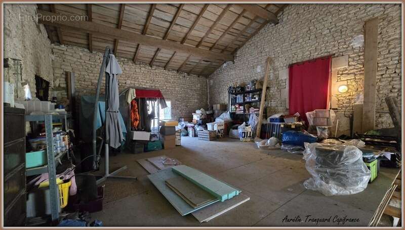 Maison à vendre 6 pièces proche de AULNAY (17), vie PLAIN PIED avec DEPENDANCE environ 100m² - photo 21