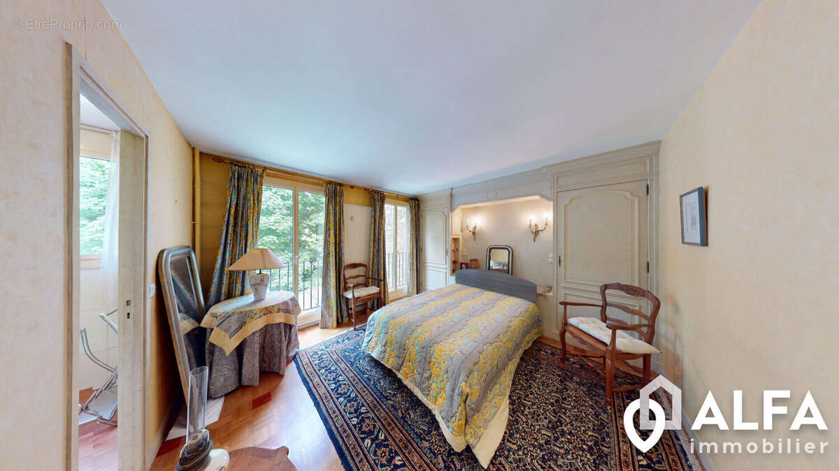 Appartement à ENGHIEN-LES-BAINS