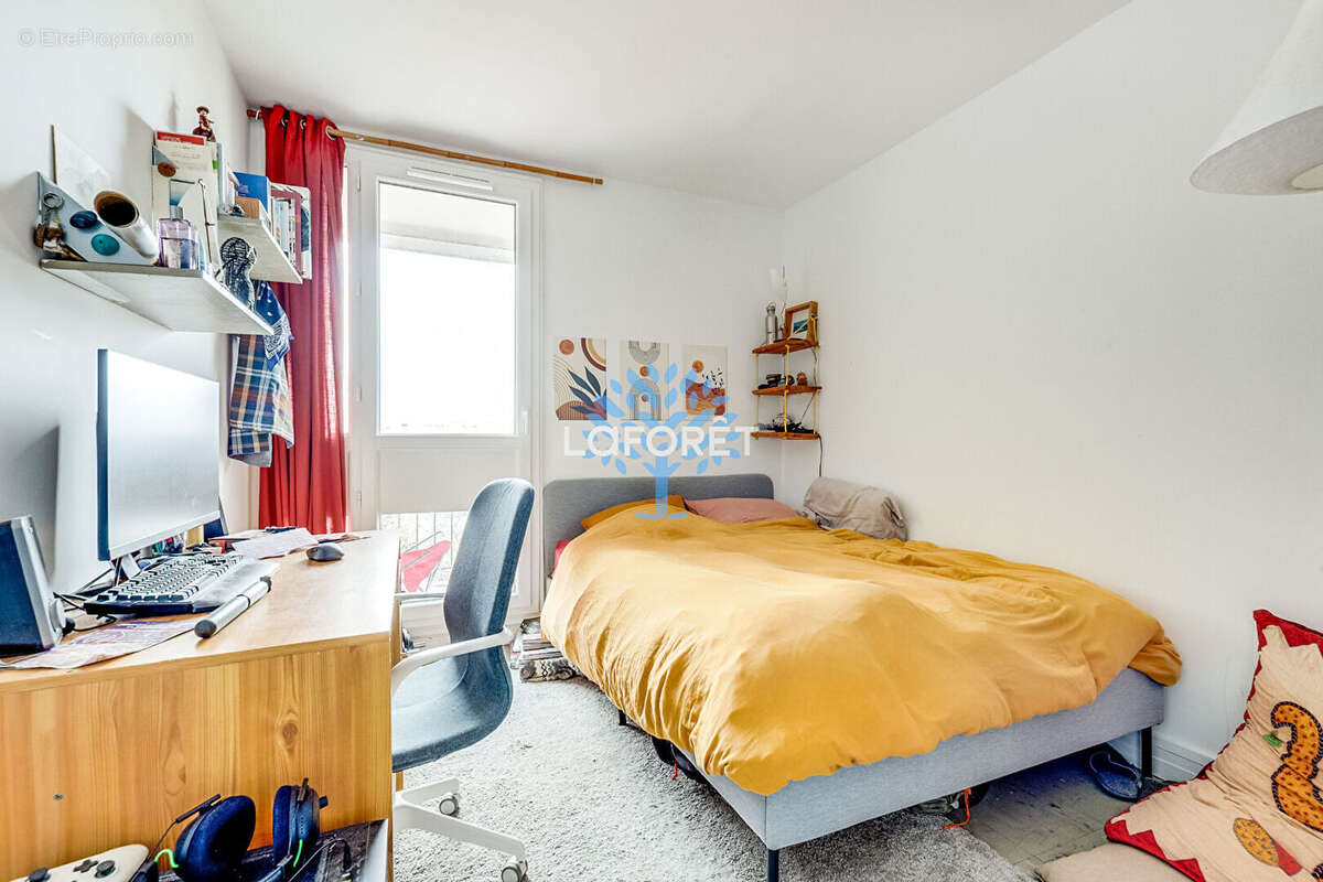 Appartement à PARIS-20E